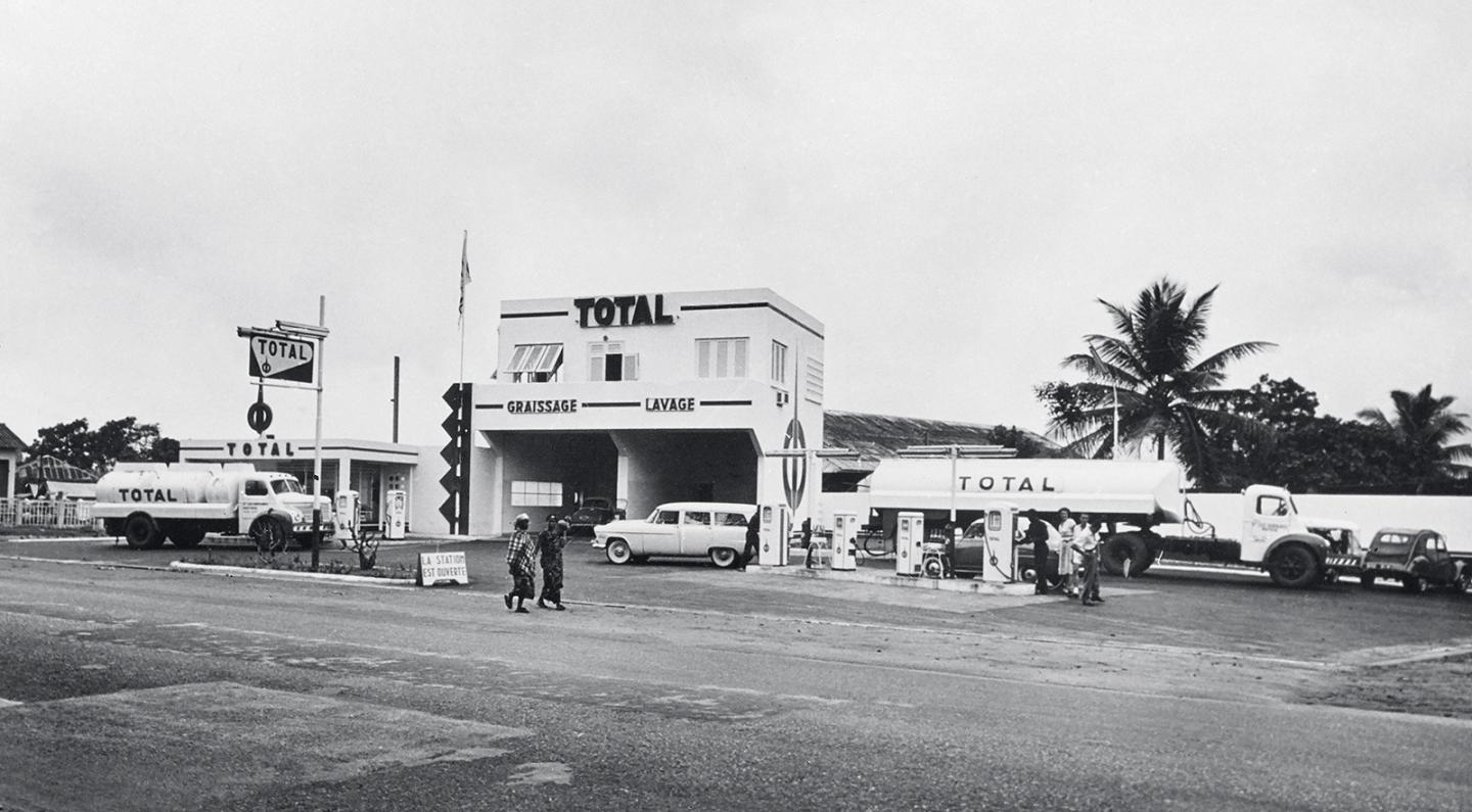 Station-service à Abidjan