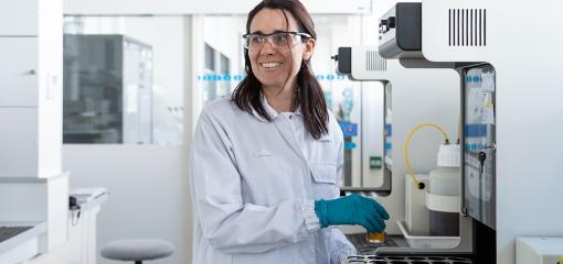 CReS (Solaize Research Center), Employee in the Fuel Department Laboratory